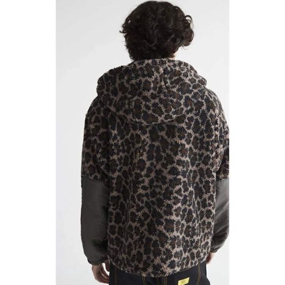 New Urban Outfitters UO Patterned Fleece Hooded Jacket Size M - Picture 2 of 9